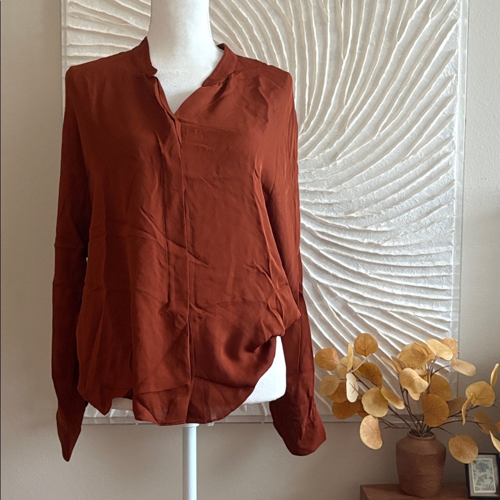 Vince 100% Silk Long-Sleeve V-Neck Blouse - Picture 2 of 8